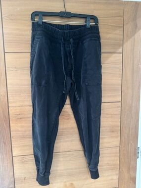 James Perse Black Drawstring Cargo Style Jogger Pants Size 2